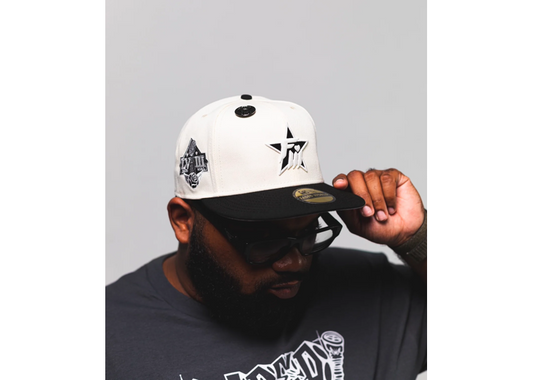 Faded World Fitted Black