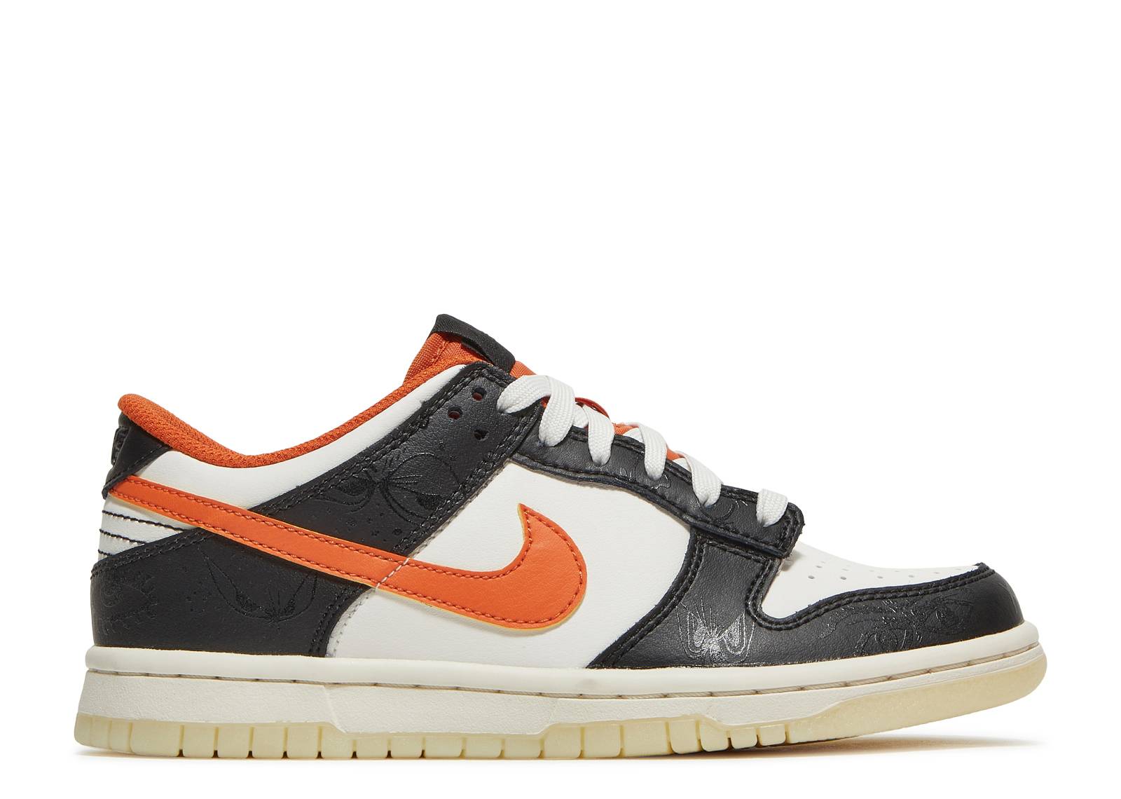 Halloween popular Dunk Low 5.5y