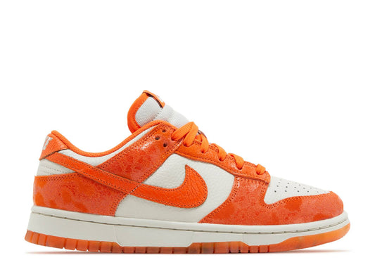 Wmns Dunk Low Cracked Orange