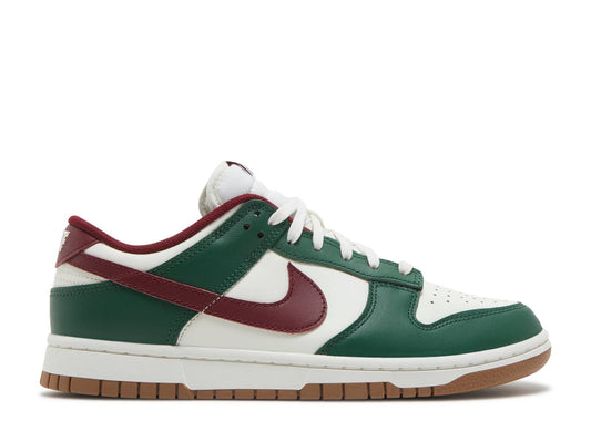 Dunk Low Gorge Green Team Red